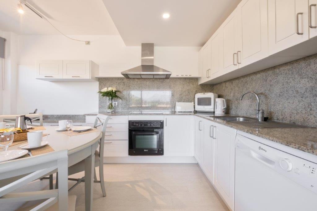One-Bedroom Premium Apartment,1542407353:JPEG